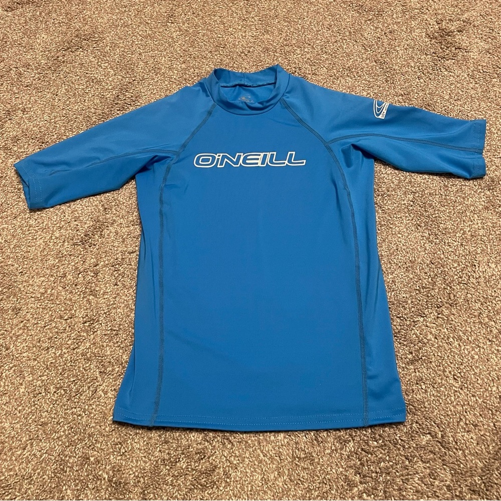 Boy’s O’Neill Basic Skins UPF 50+ Rash Guard Size 16, but fits like a size 12